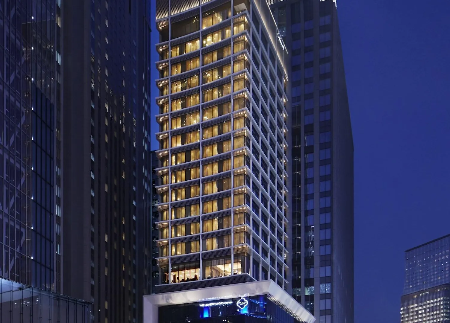 Отель Oakwood Premier Токио