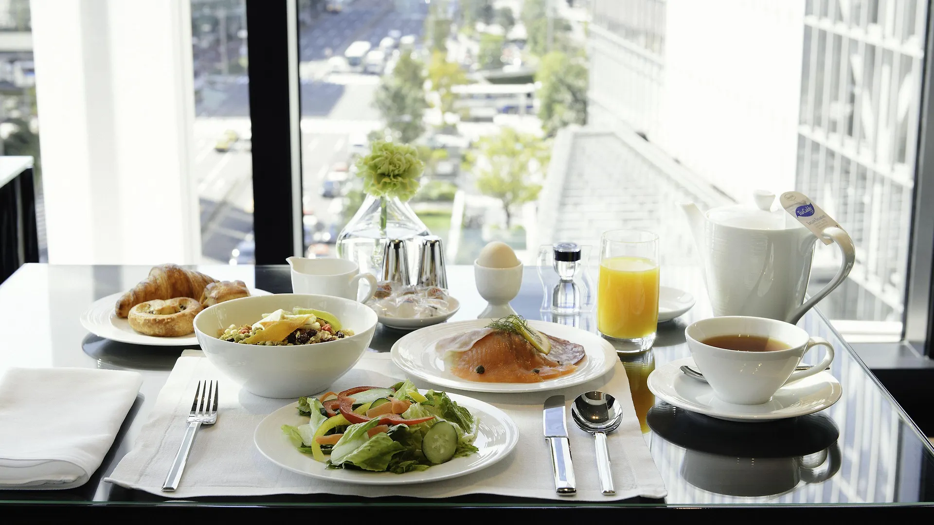 Отель Oakwood Premier Токио