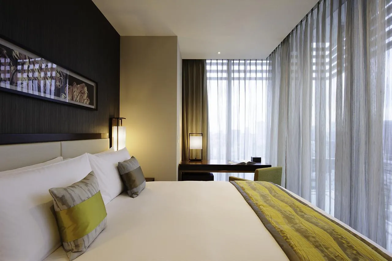 Отель Oakwood Premier Токио