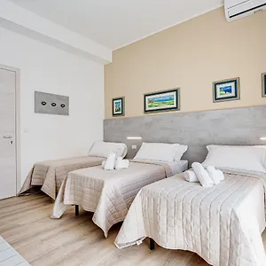 https://hotel-amalfi.emilia-romagnahotels.net