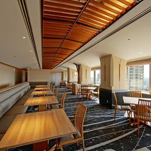 **** Отель Art Bay Tower Япония