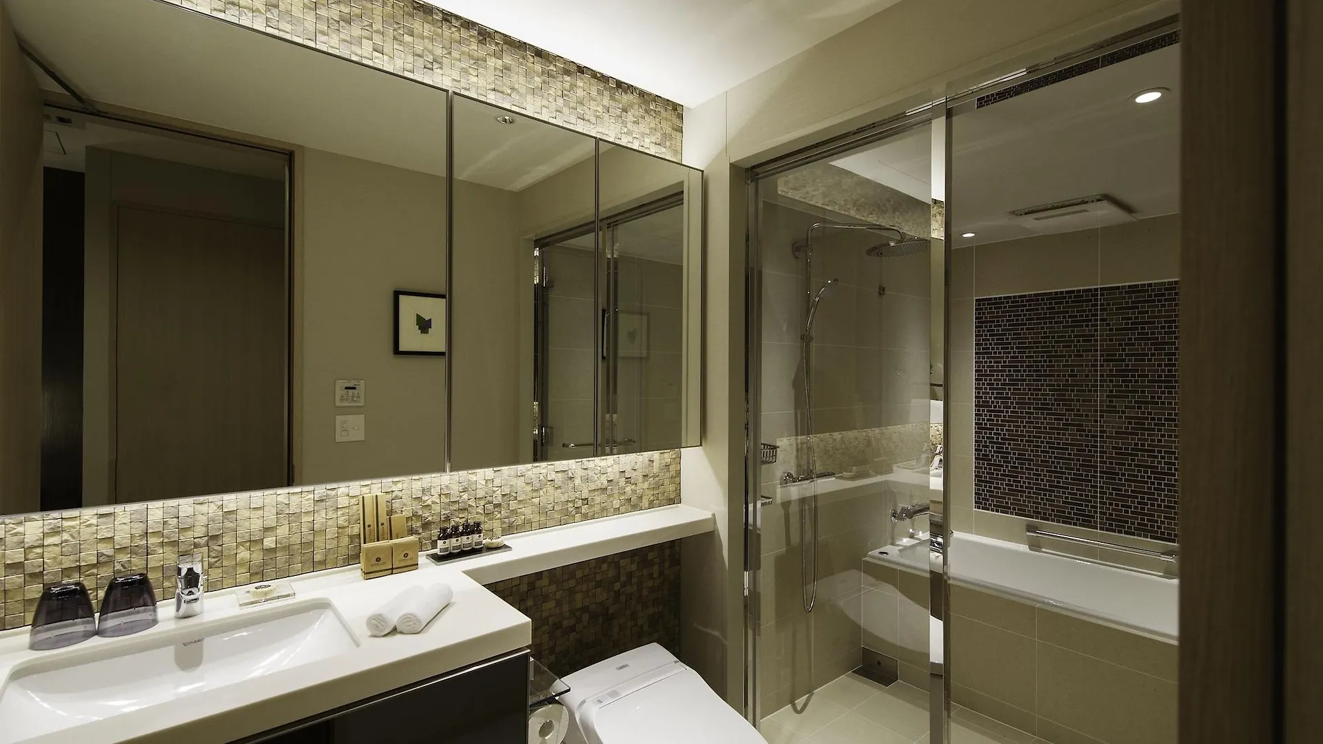 *****  Oakwood Premier Tokyo Hotel Japan